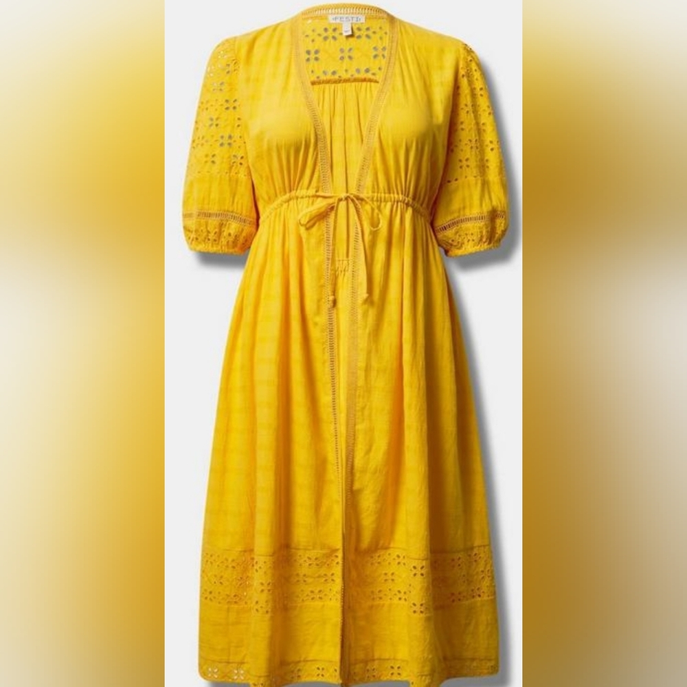 NWT Torrid Bright and Sunny Kimono Size 0